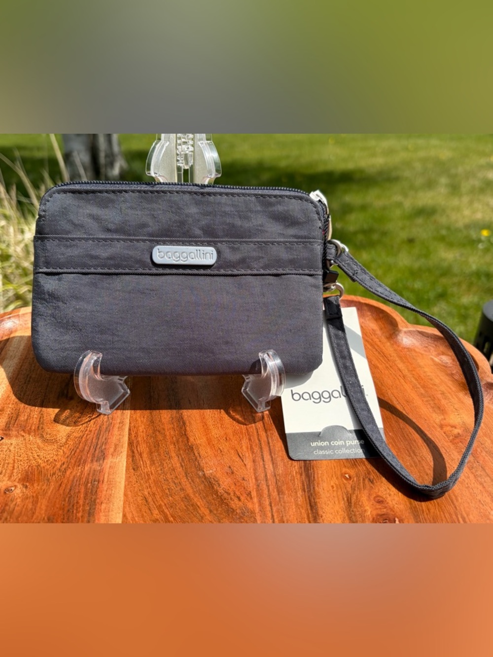 Baggallini Union Coin Purse Wristlet Gray NWT